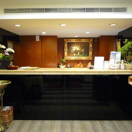 イースタン ビューティー ホテル 台北市 エクステリア 写真