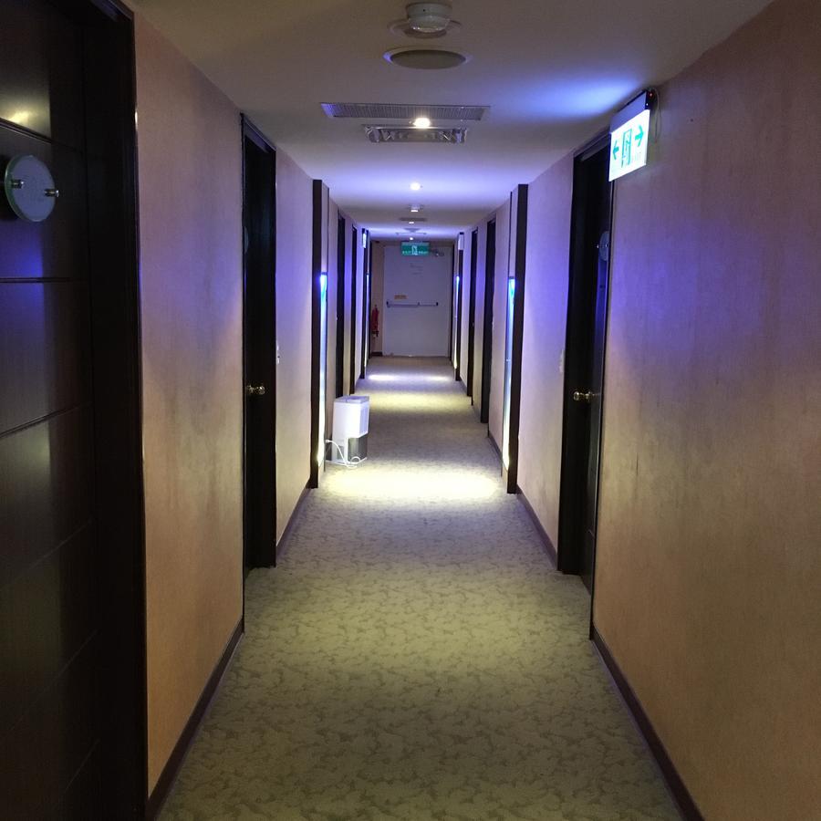 イースタン ビューティー ホテル 台北市 エクステリア 写真